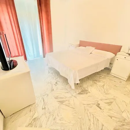 Διαμέρισμα {suite Athena} Σαν Ρέμο